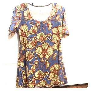 LulaRoe Perfect tee